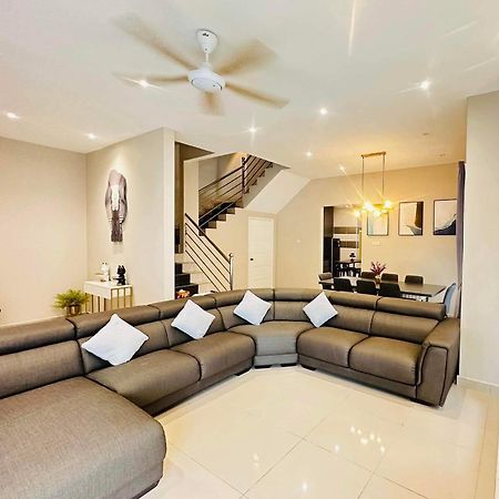 《Untitled Homestay》Sitiawan Exteriör bild